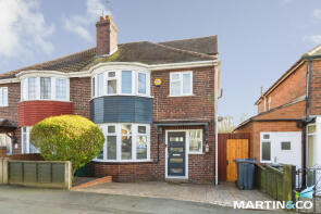 108, Hugh Road, Smethwick B67 7JT