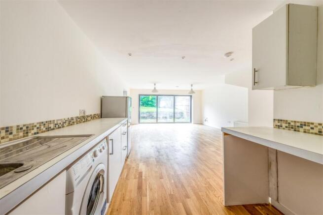 2a Balsdean Road-7.jpg