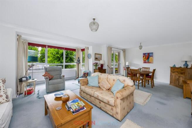Living/Dining Room