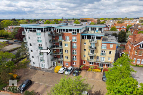 Owls Road, Bournemouth, BH5 1