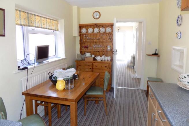 Kitchen/Breakfast