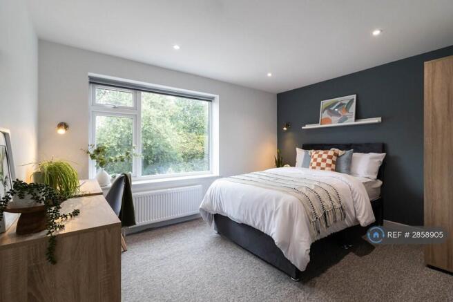 Spacious, Modern Double Ensuite Rooms