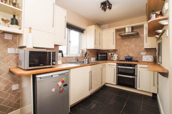 Lounge/Dining/Kitchen