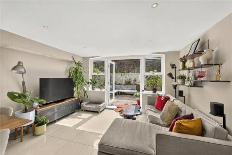 Pretoria Court, 2a Tyrwhitt Road, London, SE4