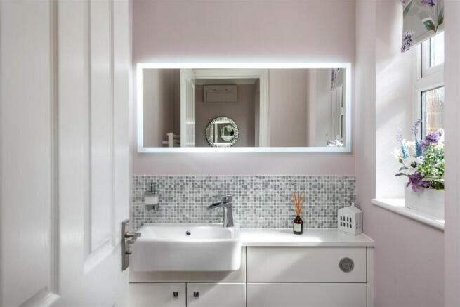Cloakroom 