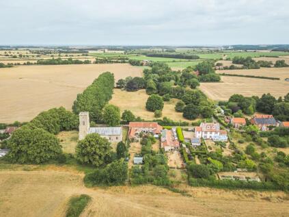 Exceptional Semi-Detached Barn Conversion in Sharrington