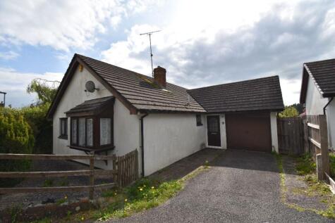 Taw Vale Close, North Tawton