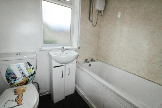 3 bed Semi-Detached for sale Image 8