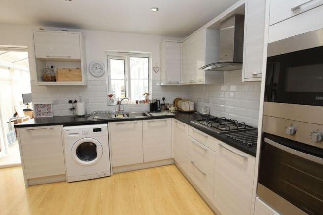 Dining kitchen