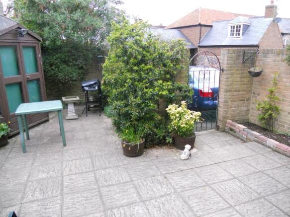 Courtyard Garden