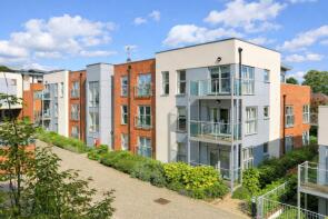 16, Vita House, Charrington Place, St. Albans AL1 3GX