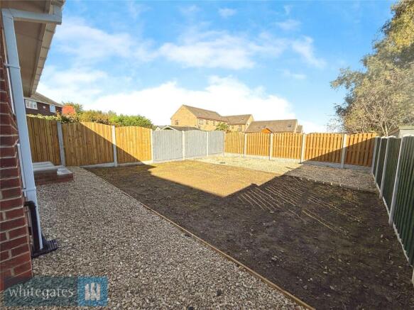 3 bed Semi-Detached for sale Image 12