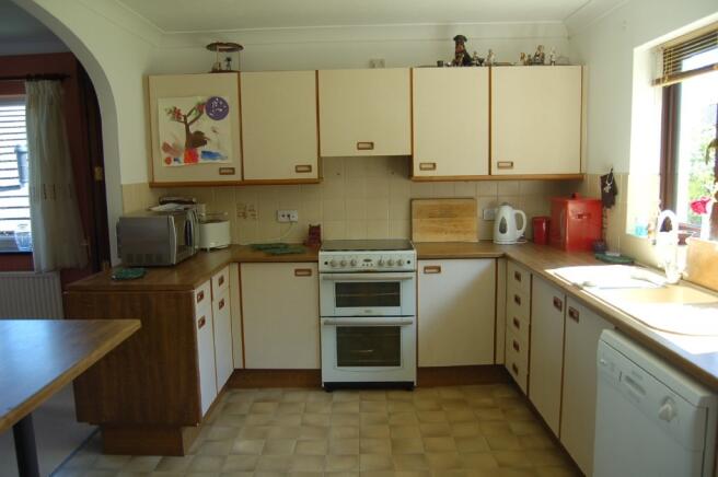 Photo 3