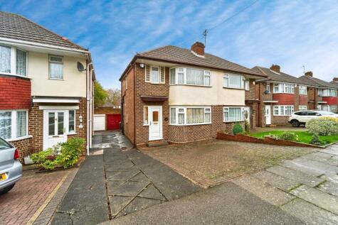 Cherry Tree Avenue, Walsall, West Midlands, WS5