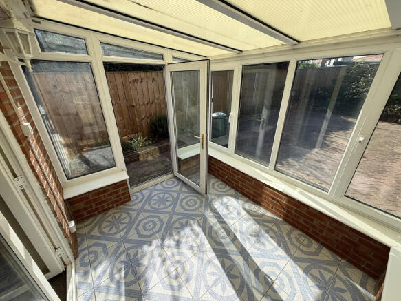 2 bed Semi-Detached Bungalow for sale Image 4