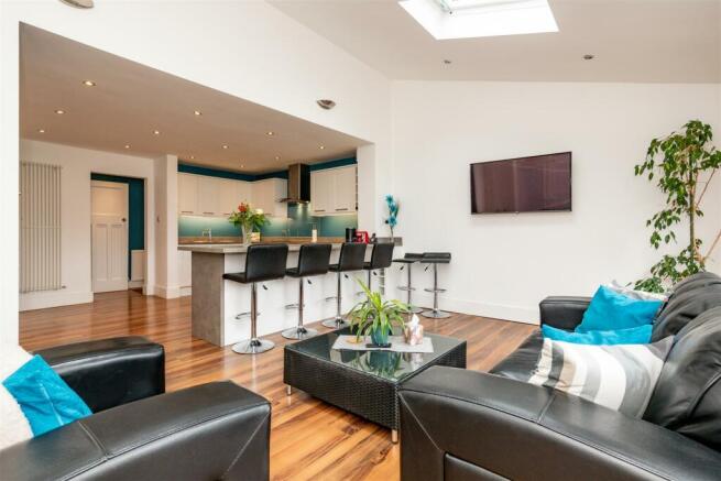 Kitchen 2