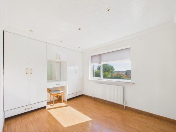 2 bed Semi-Detached for sale Image 11