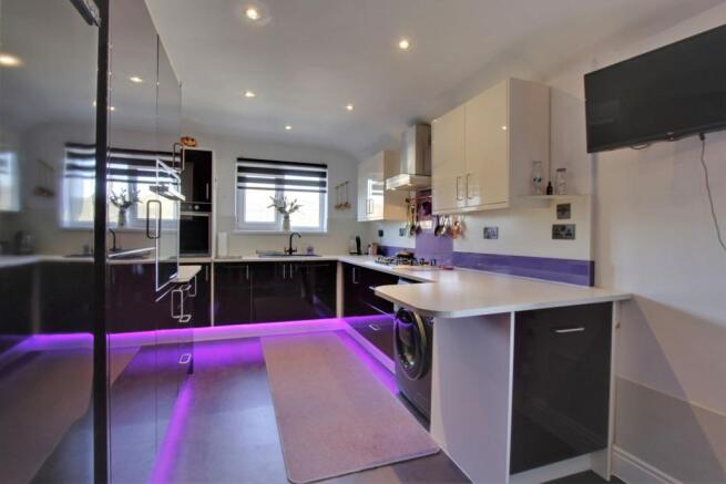 Kitchen/Breakfast
