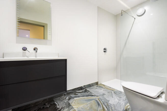 Bedroom 4 En-Suit...