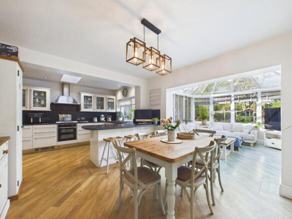 Laura Grove, Paignton photo 4