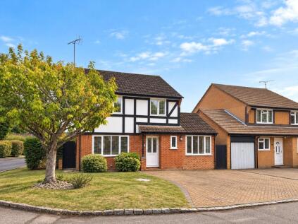 Pinecroft Road, Wokingham, Berkshire