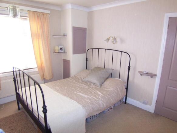 Bed 1