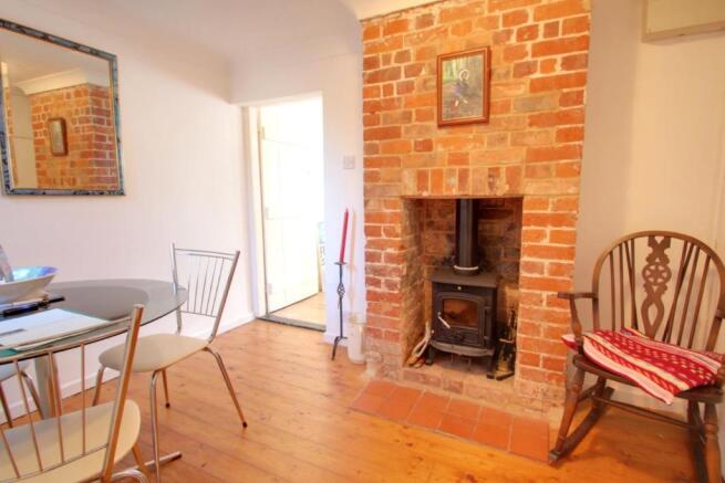 DINING ROOM: