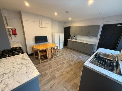 Aketon Road, Castleford