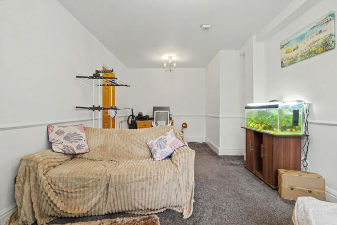 St. Philips Court, Huddersfield, West Yorkshire, HD3 photo 4