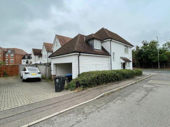 Untitled Design  3  T202507080915.jpg