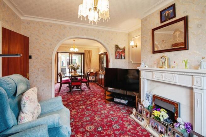 3 bed Semi-Detached for sale Image 5