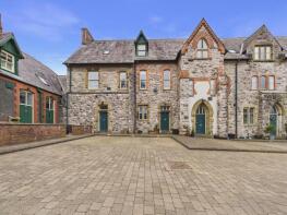5, St Clares Court, Holywell CH8 8RS