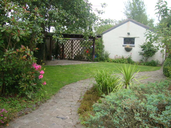 Photo 9
