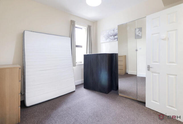 5 bed House of Multiple Occupation for sale Image 11