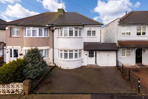 Axminster Crescent, Welling, DA16