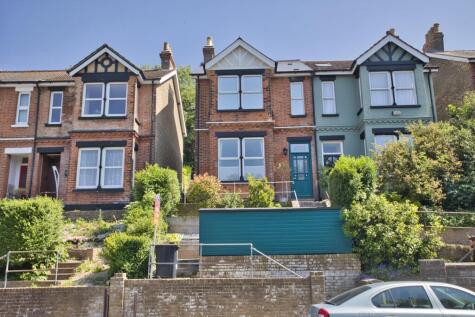 Folkestone Road, Dover, CT17
