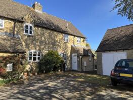 4, Manor Farm, Cheltenham GL54 2NB