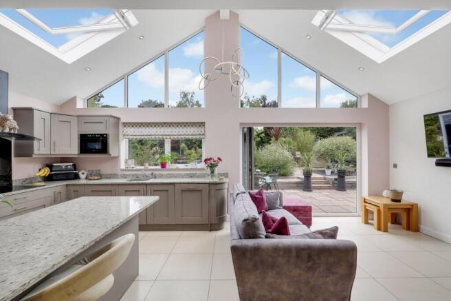 Open Plan kitchen-lounge-diner