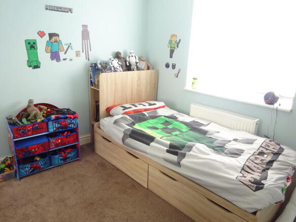 Photo 11