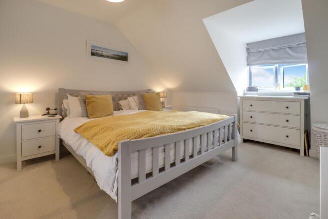 Master-Bedroom