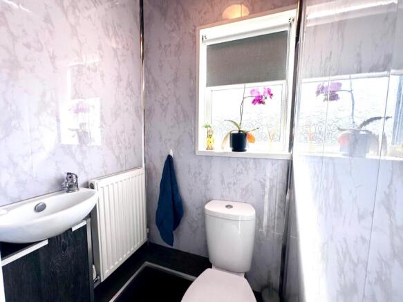 3 bed Terraced for sale Image 8