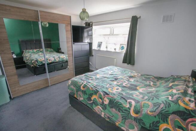 3 bed End of Terrace for sale Image 9