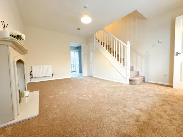 Whin Meadows EweMove-7