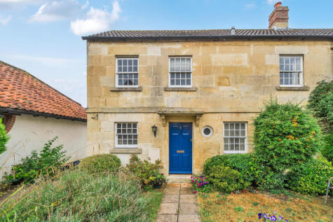 Dymott Square, Hilperton, Trowbridge