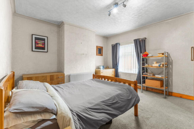 2 bed Terraced for sale Image 8