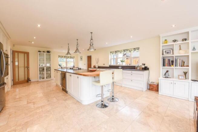 Kitchen diner