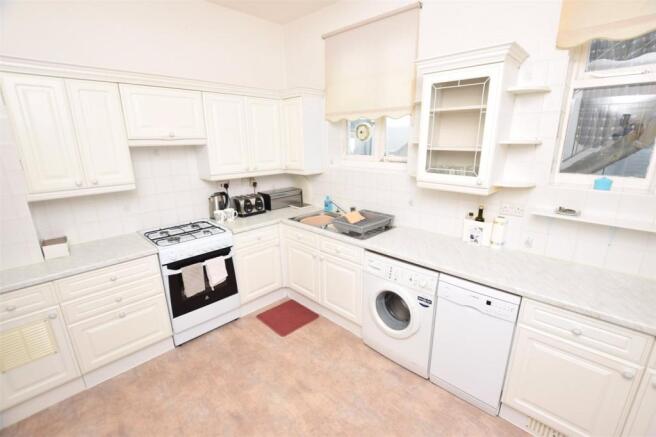 Kitchen Alt