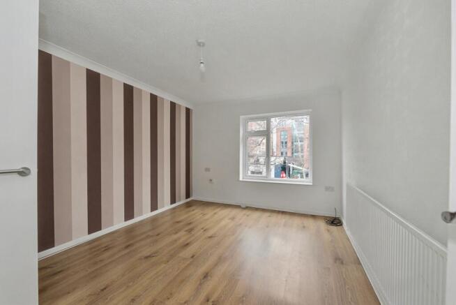 10 Dundas Close, Nottingham, Nottinghamshire, NG1 4EX