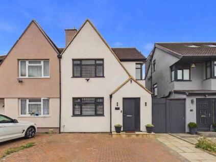 Chinnor Crescent, Greenford, UB6