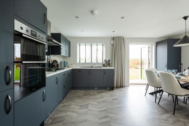 Generous kitchen/diner